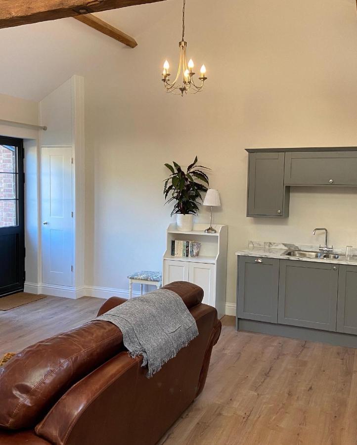 Potcote Farm Stables Accommodation Fudges Stable Towcester Buitenkant foto